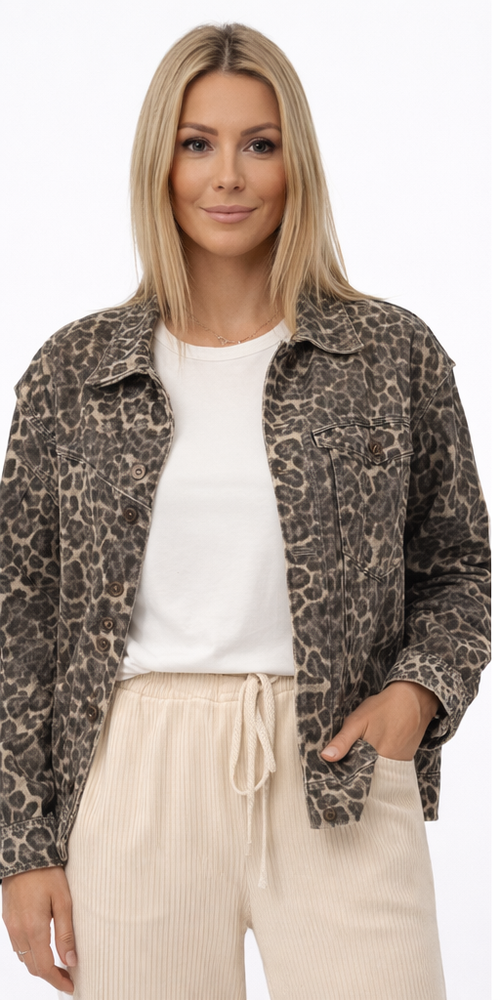 Dames Spijkerjasje – Luipaardprint – Kort Model